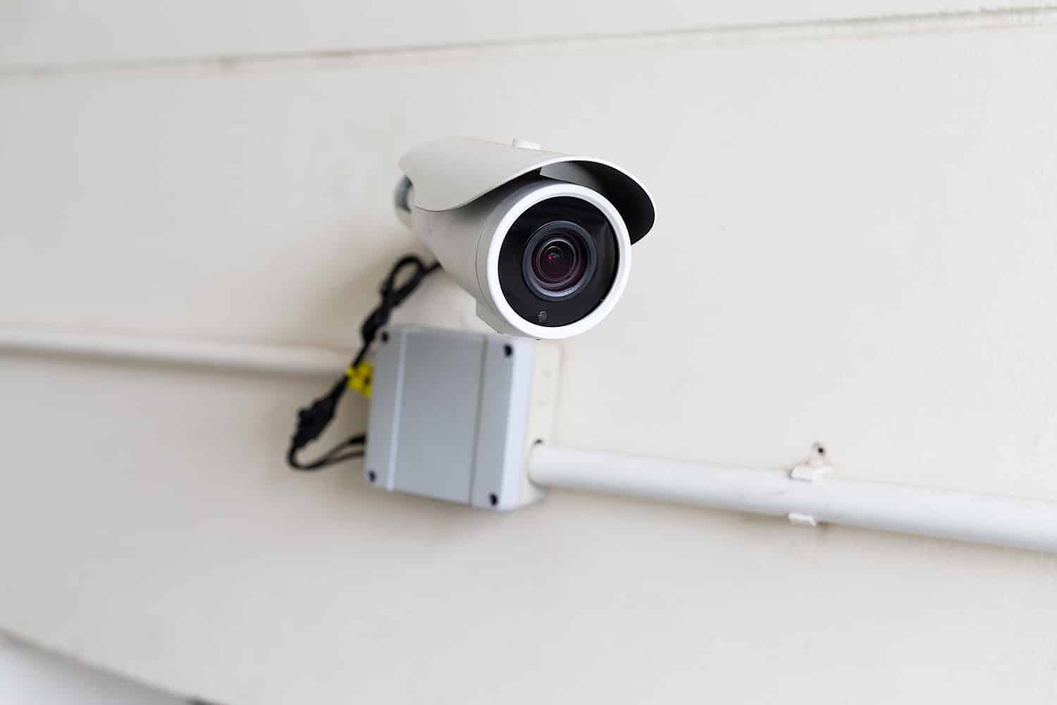 Instalación y reparación de cámaras de videovigilancia CCTV en Badalona